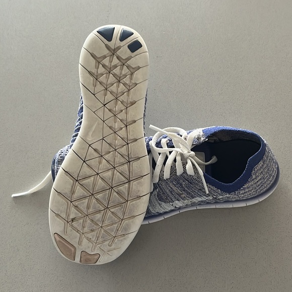 Nike Free RN Flyknit - Picture 3 of 4